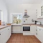 Reetdachhaus Mara Holiday home