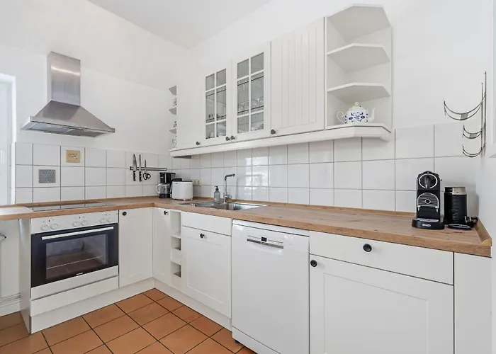 Reetdachhaus Mara 別荘 *