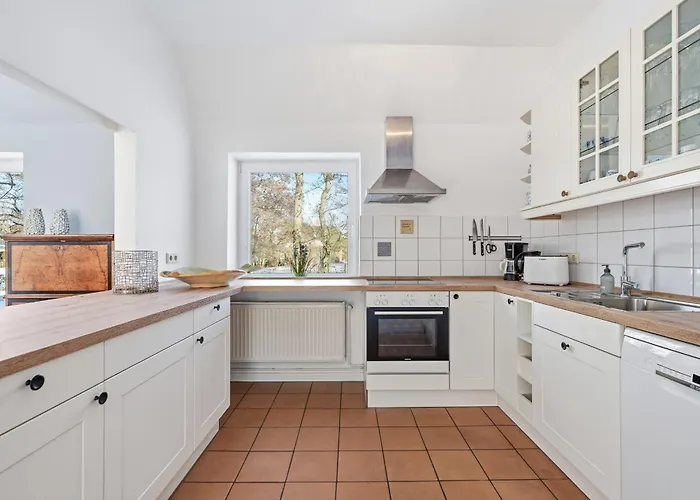 Reetdachhaus Mara 別荘