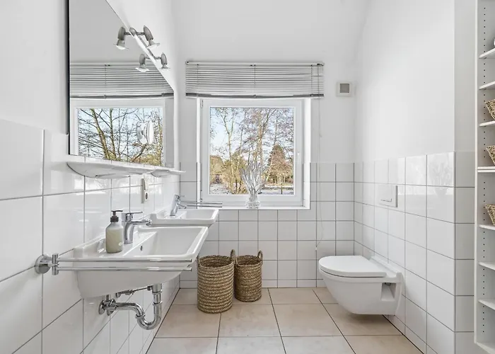 別荘 Reetdachhaus Mara